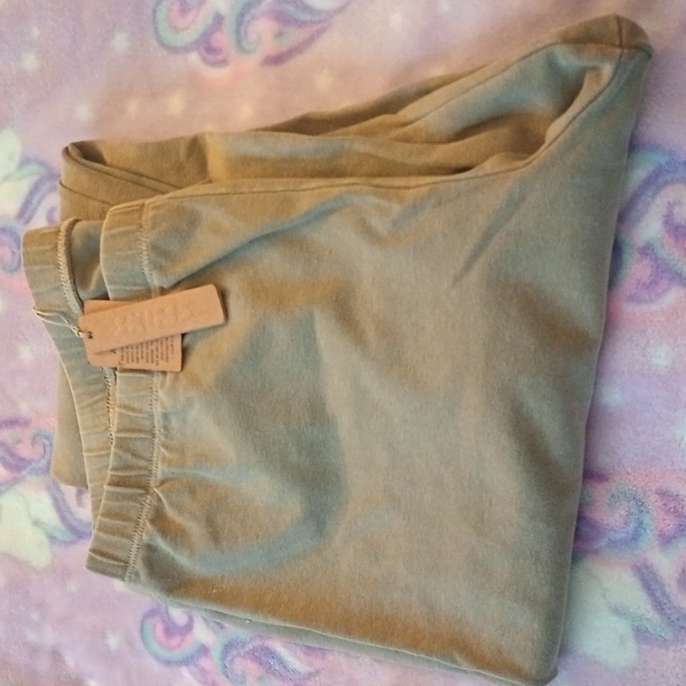 Skims leggings